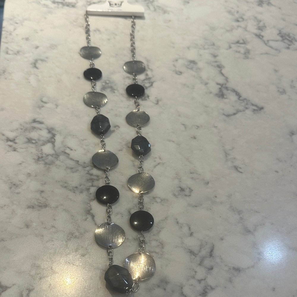 Elegant Silver and Black Necklace